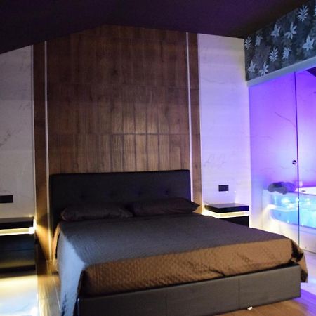 Rebecca House Suites Катания Екстериор снимка